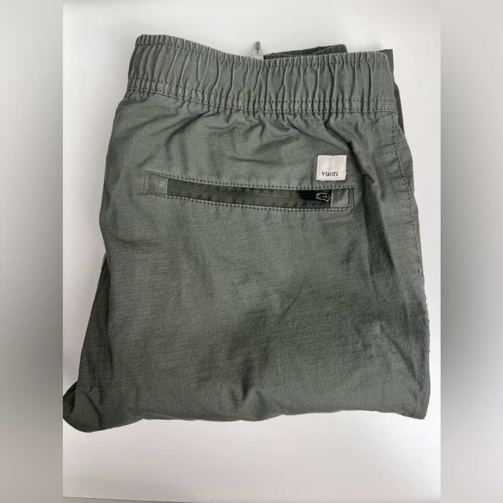 Vuori Ripstop Pants | Army Green